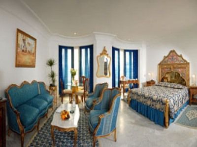 Hotel La Maison Blanche 5*