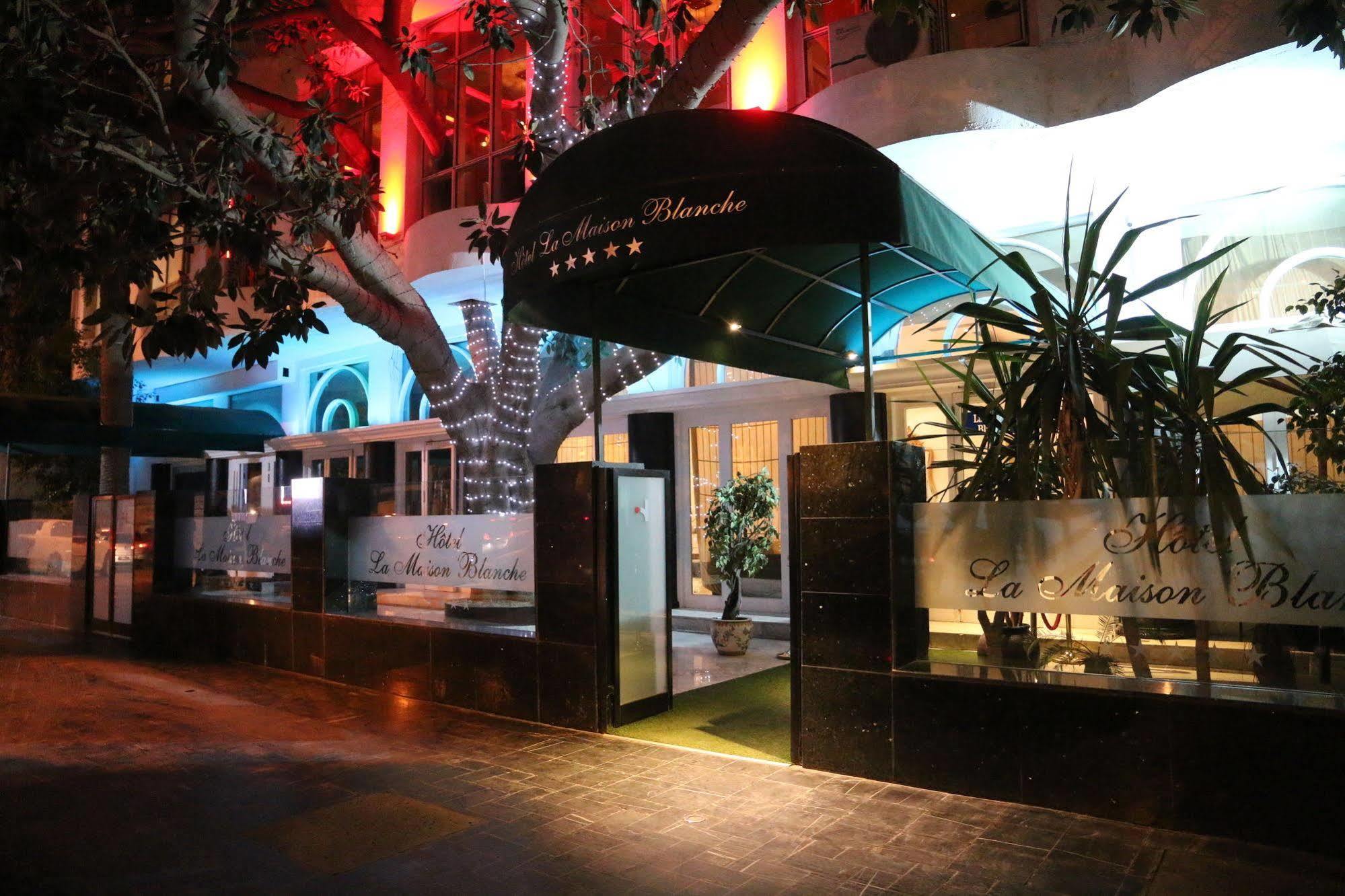 Hotel La Maison Blanche 5*