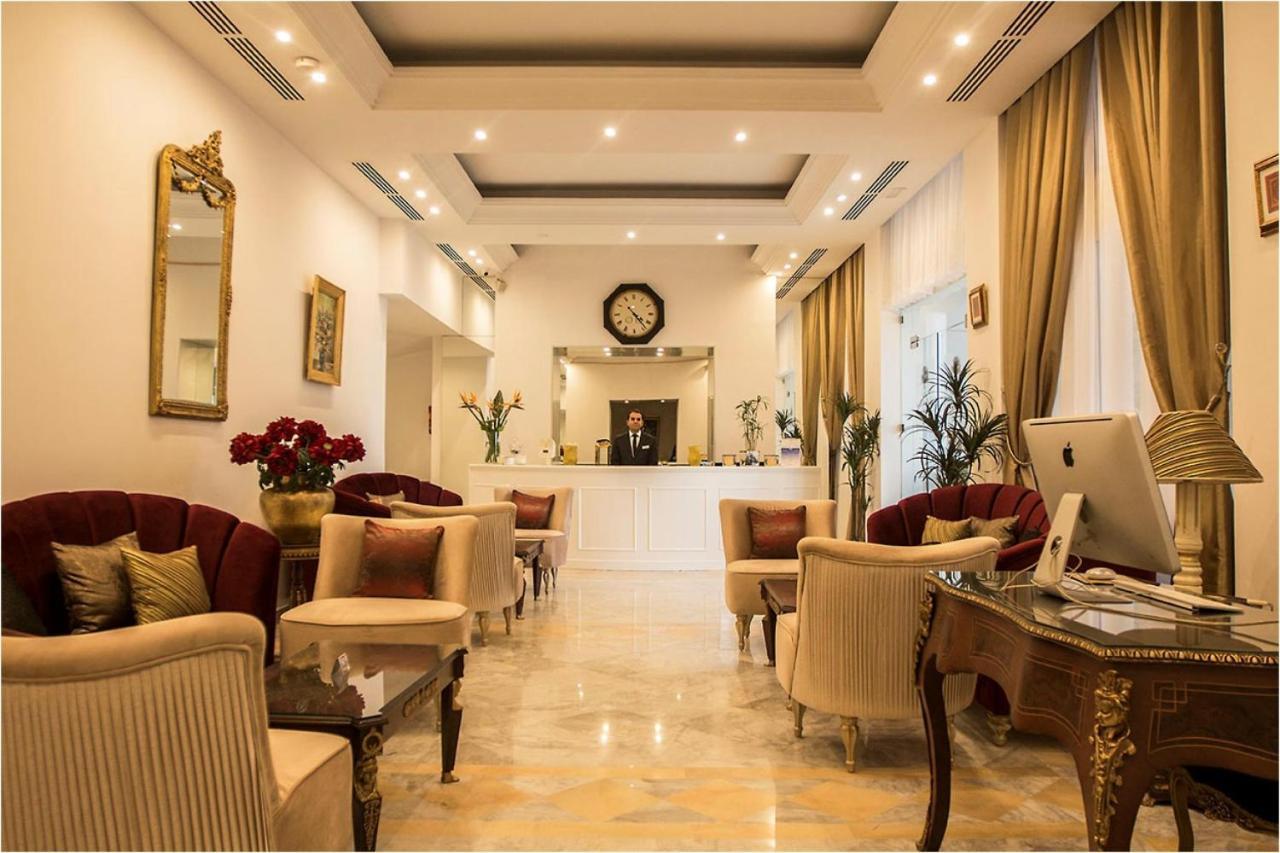 Hotel La Maison Blanche 5*